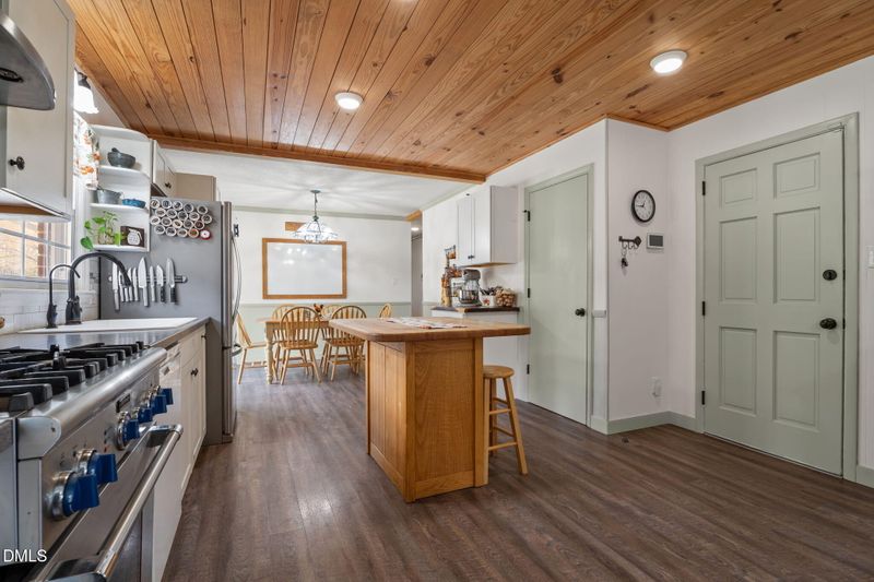 4313 Mitchell Mill Rd, Wake Forest, NC 27587