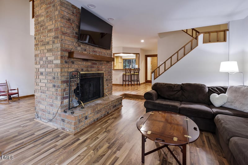 4317 Sunscape Ln, Raleigh, NC 27613