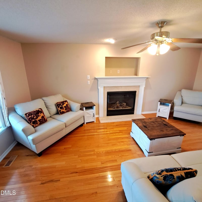 4320 Grassy Field Dr, Raleigh, NC 27610