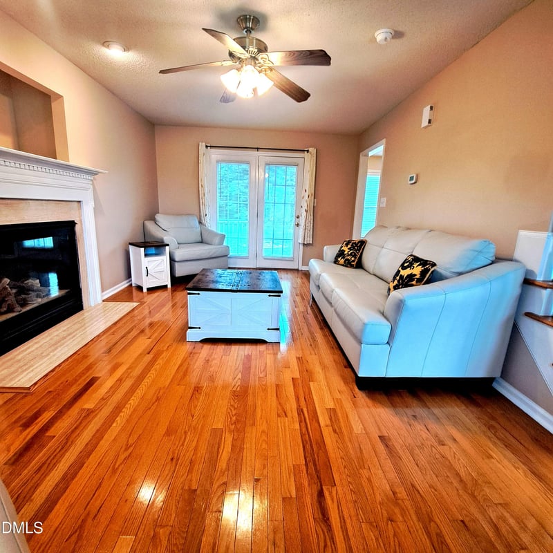 4320 Grassy Field Dr, Raleigh, NC 27610