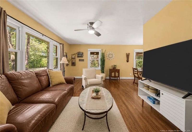 4332 Lakeside Dr, Fayetteville, NC 28311