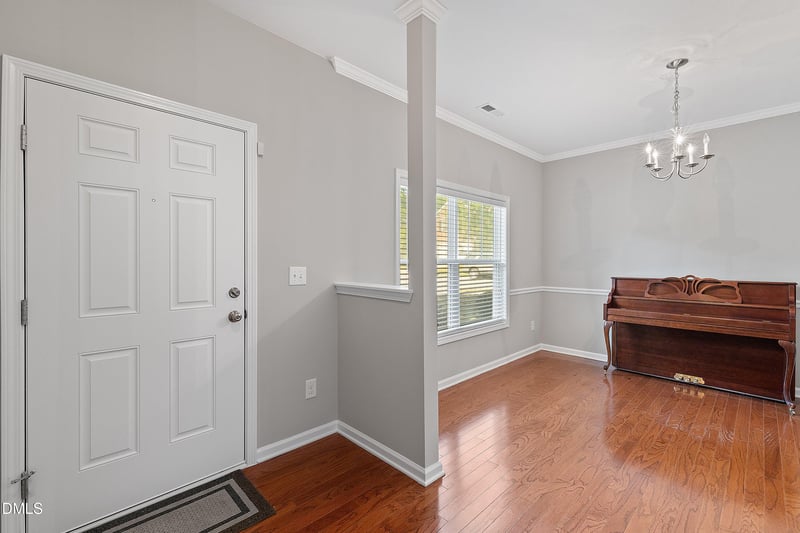 436 Field Glow Ln, Apex, NC 27539
