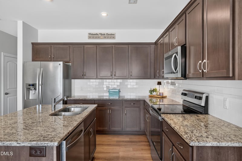 438 Leighann Ridge Ln, Rolesville, NC 27571