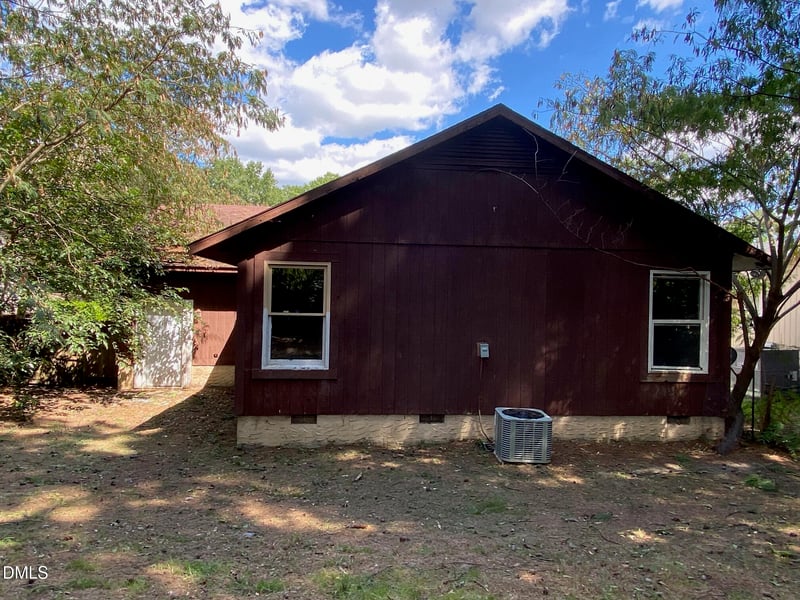 438 Wilder Dr, Fayetteville, NC 28314