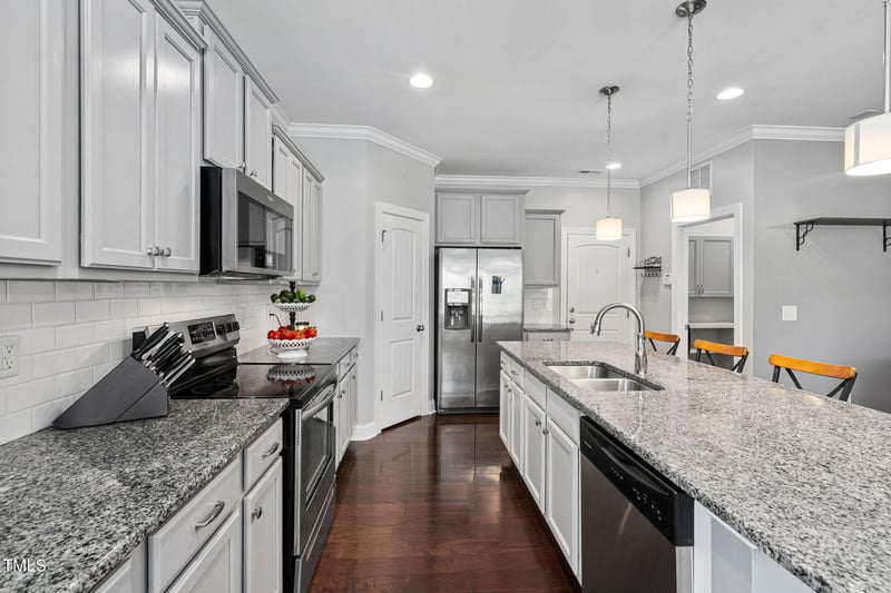 439 Cedar Pond Ct, Knightdale, NC 27545