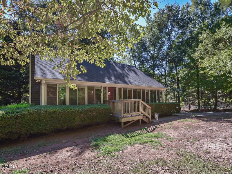 439 Shawnee Dr, Louisburg, NC 27549