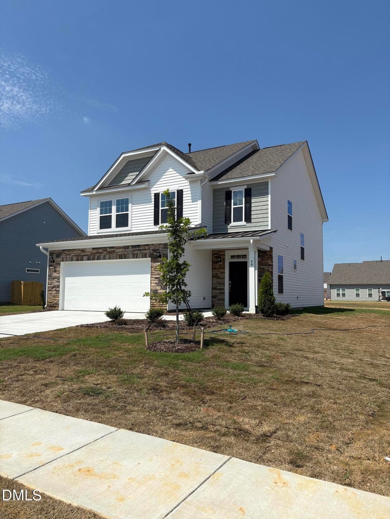 44 Little Branch Dr, Lillington, NC 27546