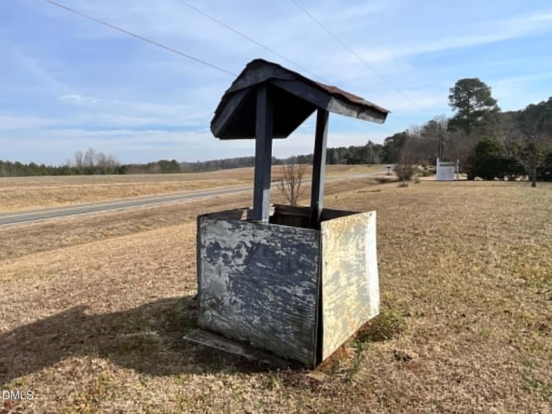 44 Sutton Rd, Louisburg, NC 27549