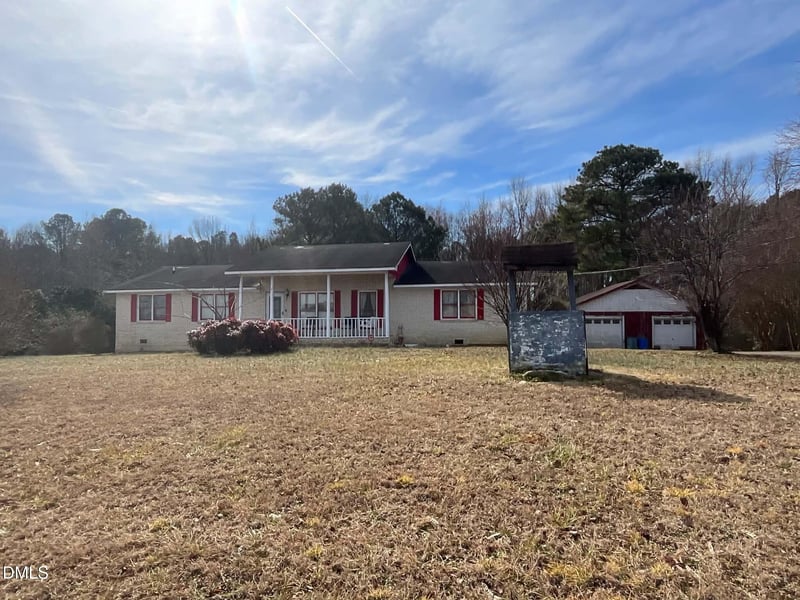 44 Sutton Rd, Louisburg, NC 27549