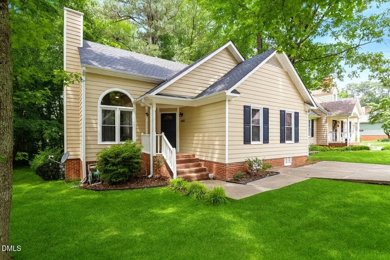 4401 Liverpool Ln, Raleigh, NC 27604