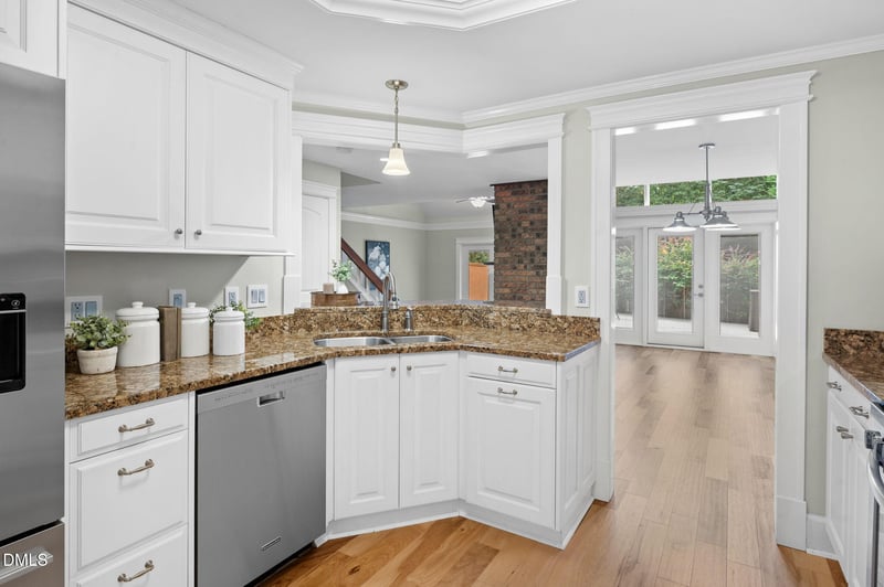 4403 Shadetree Ct, Raleigh, NC 27613