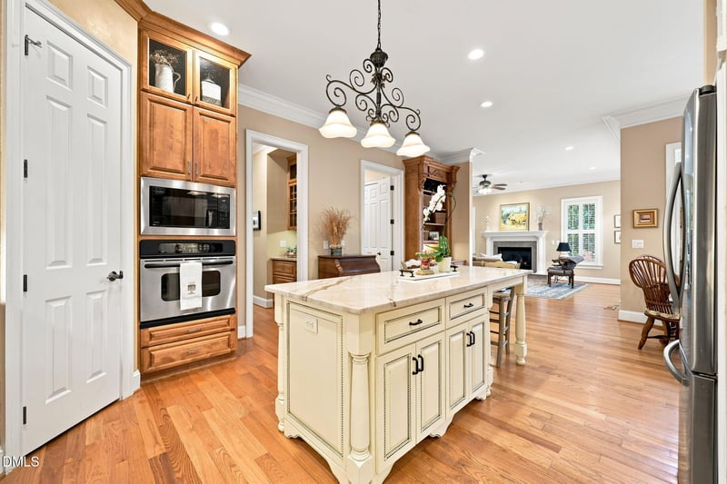 4405 Harbourgate Dr, Raleigh, NC 27612