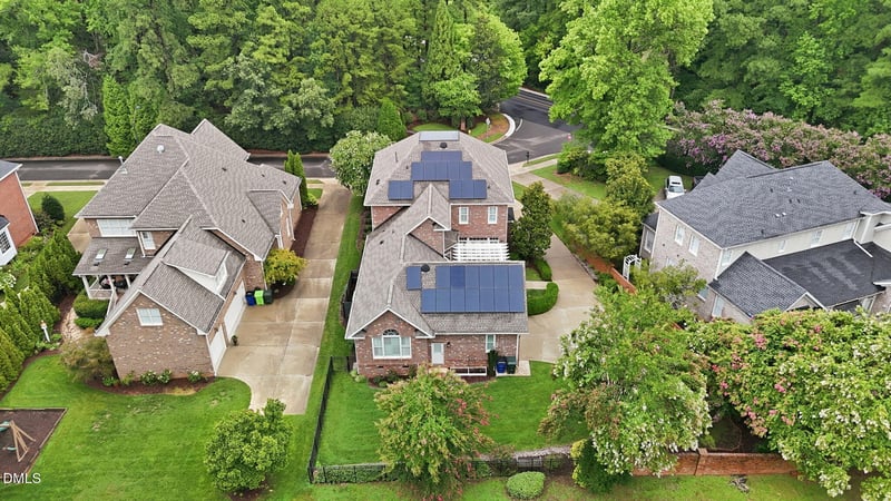 4405 Harbourgate Dr, Raleigh, NC 27612