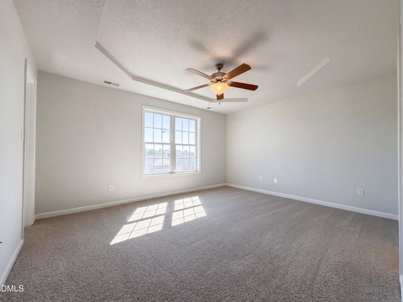 4406 Battle Forest Rd, Hope Mills, NC 28348