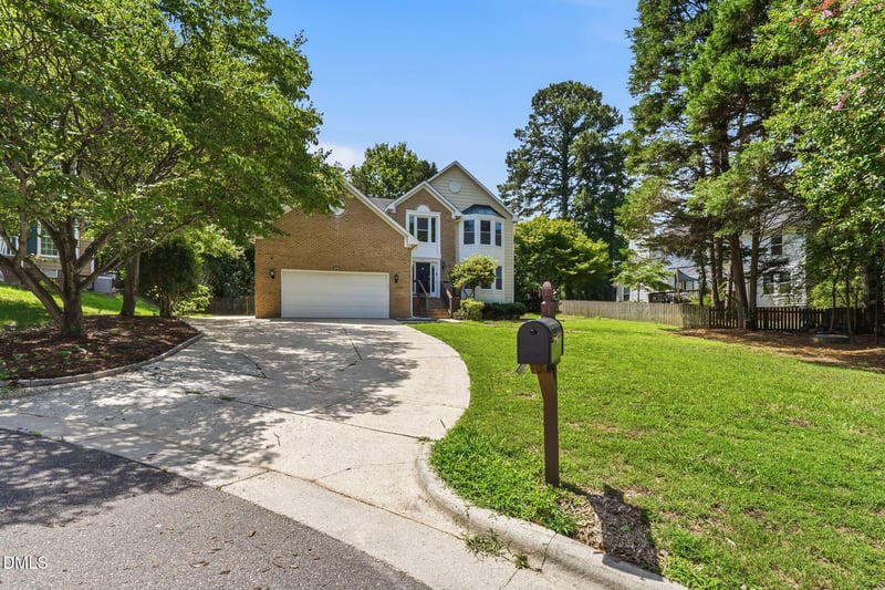 4409 Queenstown Ct, Raleigh, NC 27612
