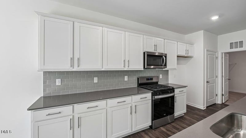 441 Conifer St, Sanford, NC 27332