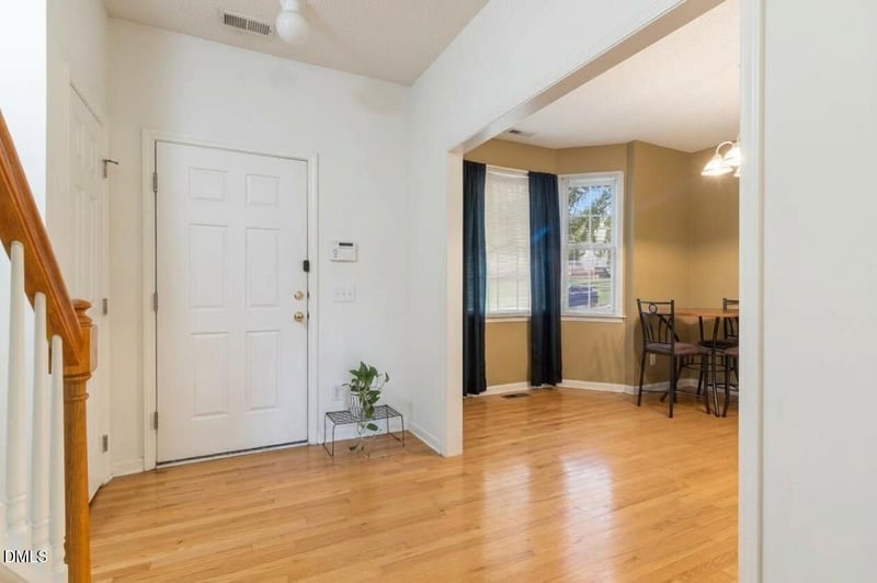 4414 Pottery Ln, Raleigh, NC 27616