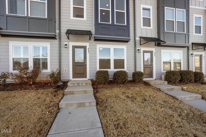 443 N Fisher St, Raleigh, NC 27610