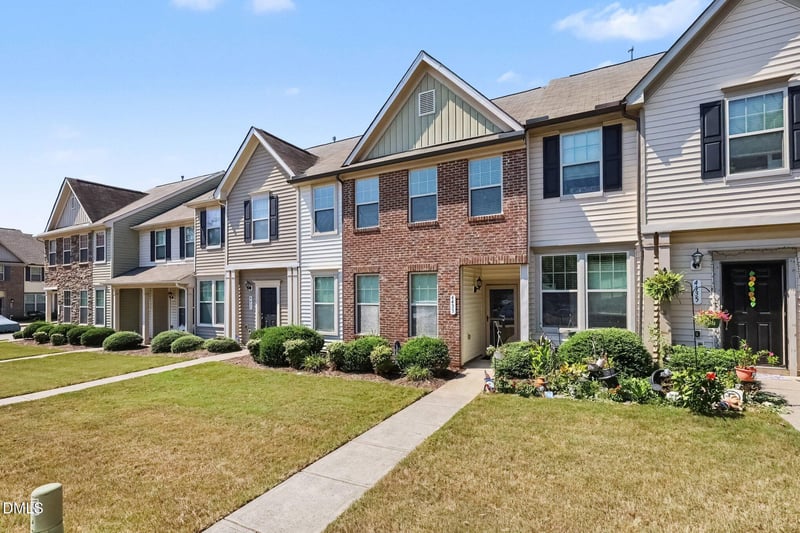 4433 Middletown Dr, Wake Forest, NC 27587
