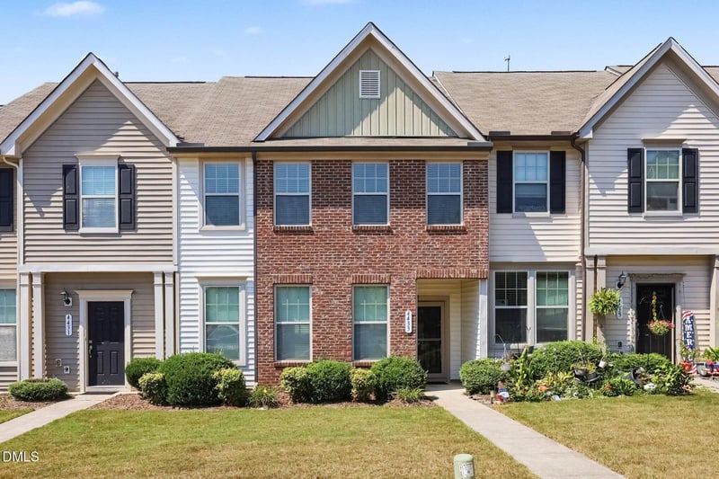 4433 Middletown Dr, Wake Forest, NC 27587