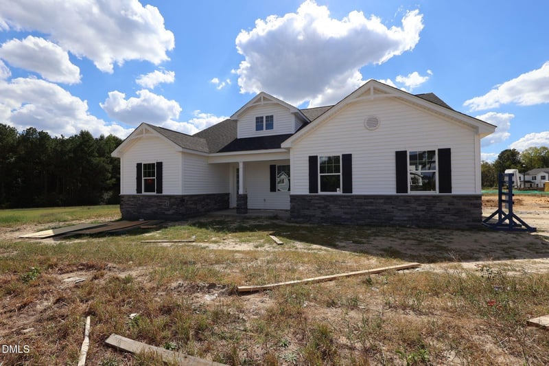 444 Denali Dr, Angier, NC 27501
