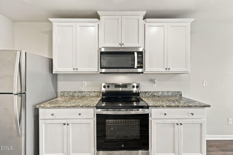 445 Brisk Dr, Zebulon, NC 27597