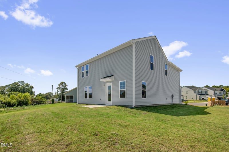 45 E Emily Gardens Dr, Selma, NC 27576