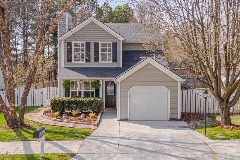 4506 Dolwick Dr, Durham, NC 27713