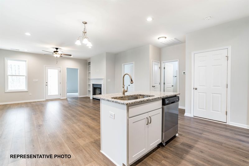 452 Sturgeon St, Smithfield, NC 27577