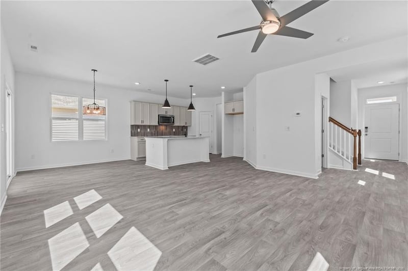 4534 Bunkers Bay Ln, Hope Mills, NC 28371