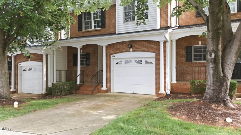 4542 Mistiflower Dr, Raleigh, NC 27606