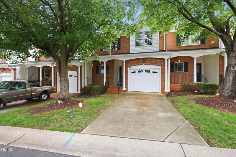 4542 Mistiflower Dr, Raleigh, NC 27606