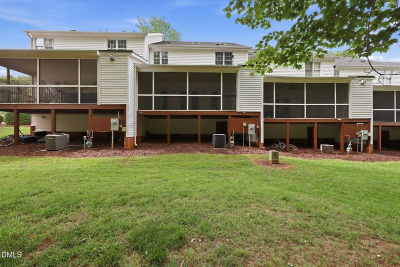4542 Mistiflower Dr, Raleigh, NC 27606