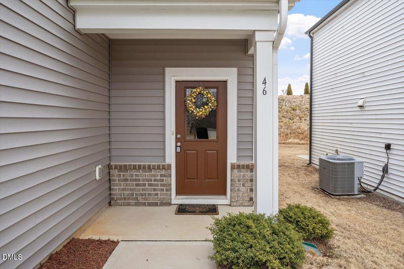 46 Coffee Tree Cir, Clayton, NC 27527