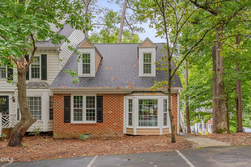 4600 Hamptonshire Dr, Raleigh, NC 27613