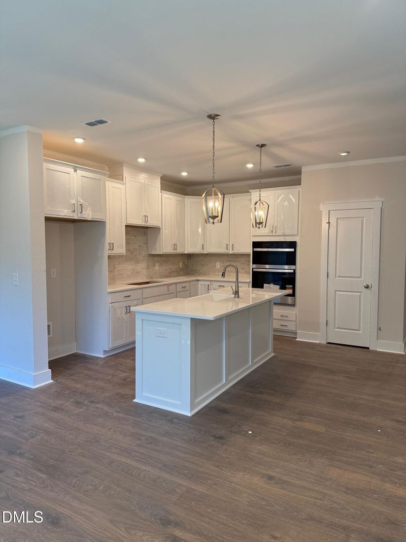 461 Dark Branch Rd, Cary, NC 27519