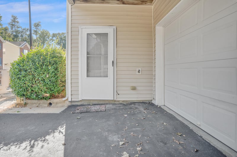 4611 Centrebrook Cir, Raleigh, NC 27616
