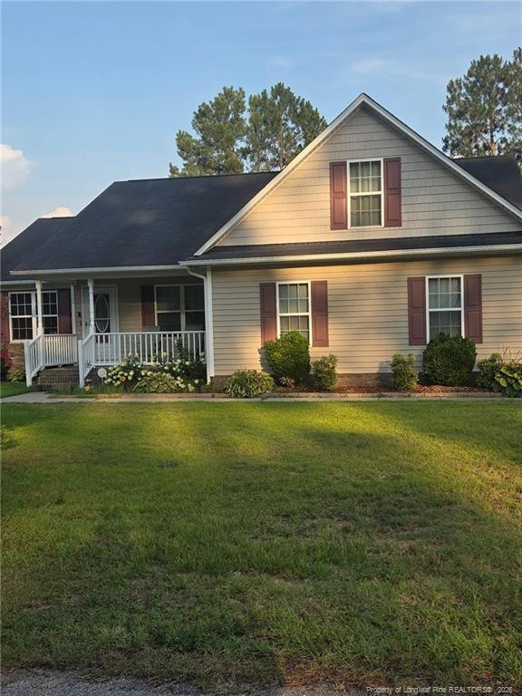 4611 Salem Prince Dr, Hope Mills, NC 28348