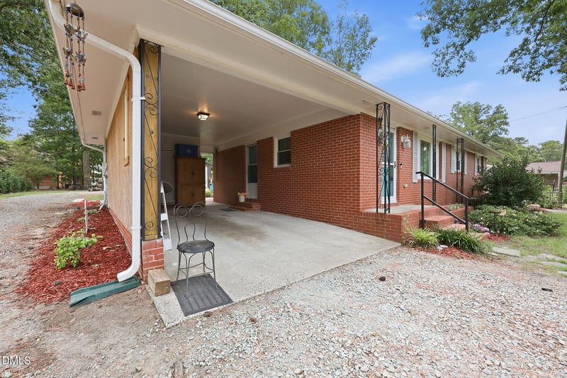 4616 Holloman Rd, Durham, NC 27703