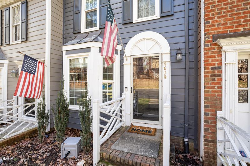 4619 Hershey Ct, Raleigh, NC 27613