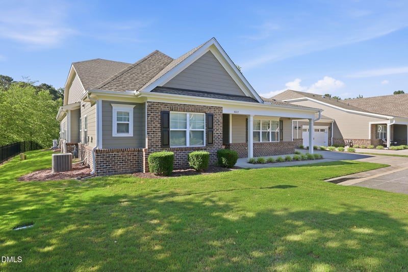 4622 Teal Crest Ct, Raleigh, NC 27604