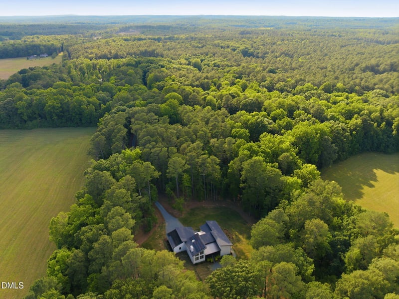 4628 Hibiscus Ln, Chapel Hill, NC 27516