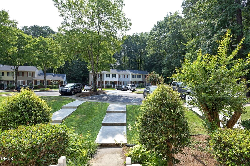 4636 Townesbury Ln, Raleigh, NC 27612