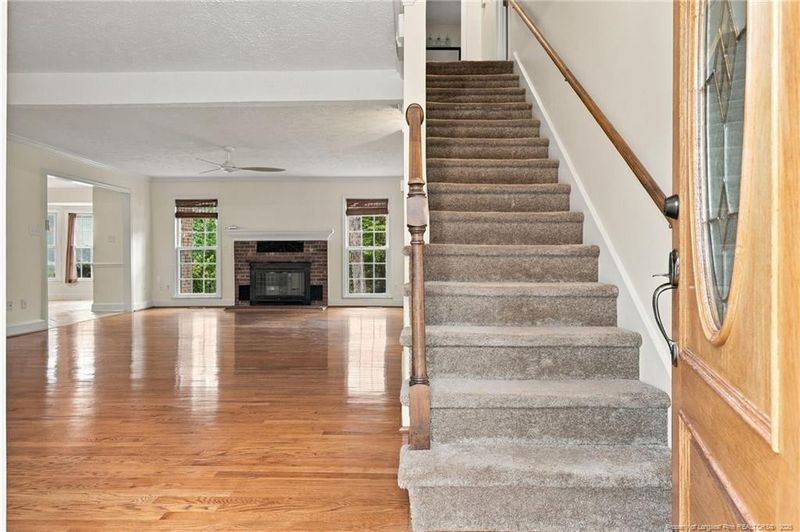 464 Summerlea Dr, Fayetteville, NC 28311