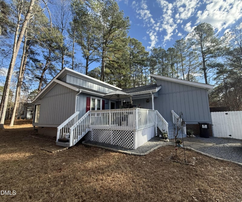 465 Harbor Tc, Sanford, NC 27332