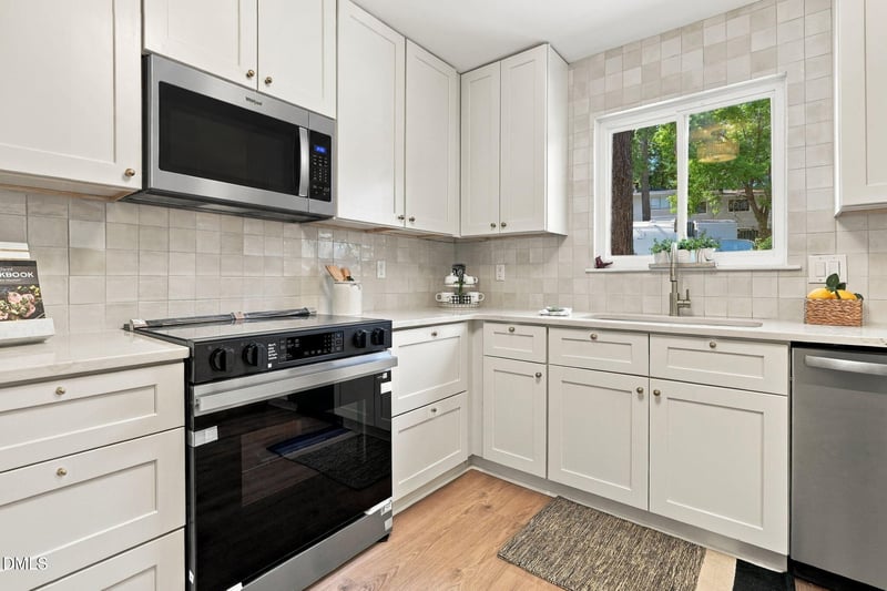 4658 Grinding Stone Dr, Raleigh, NC 27604