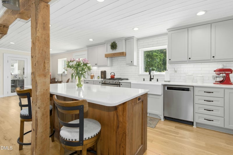 4665 E Greensboro Chapel Hill Rd, Graham, NC 27253