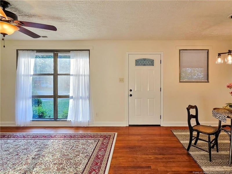 469 Mcrae Dr, Fayetteville, NC 28305