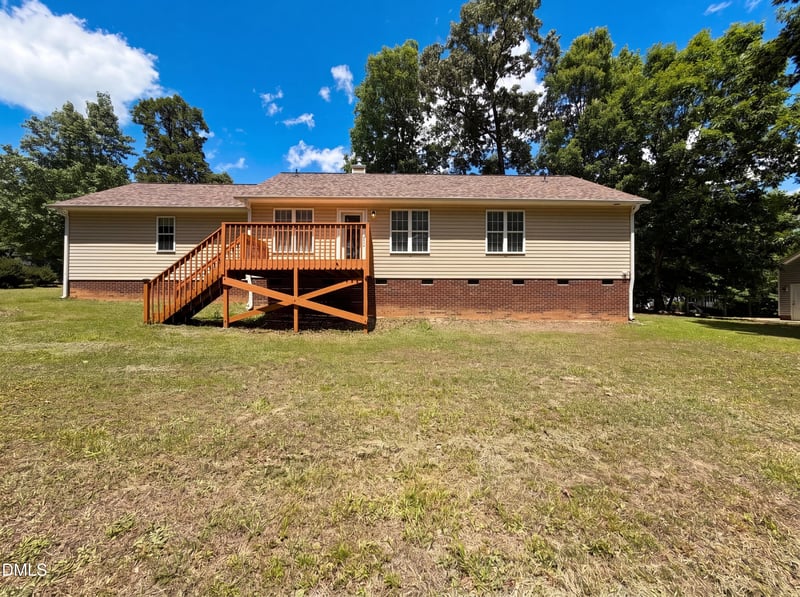 470 Kinsman Ct, Fuquay Varina, NC 27526