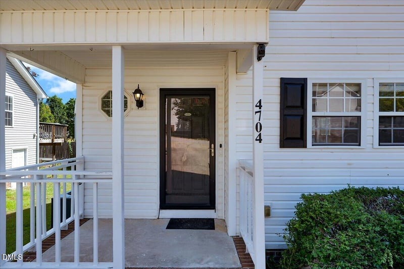 4704 Windblown Ct, Raleigh, NC 27616